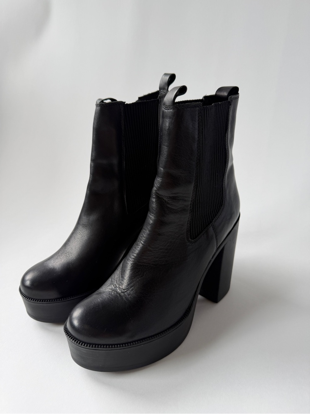 L'INTERVALLE Black Leather Platform Chelsea Boots - Picture 11 of 11